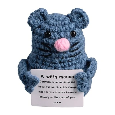 Boneka Tikus Rajutan